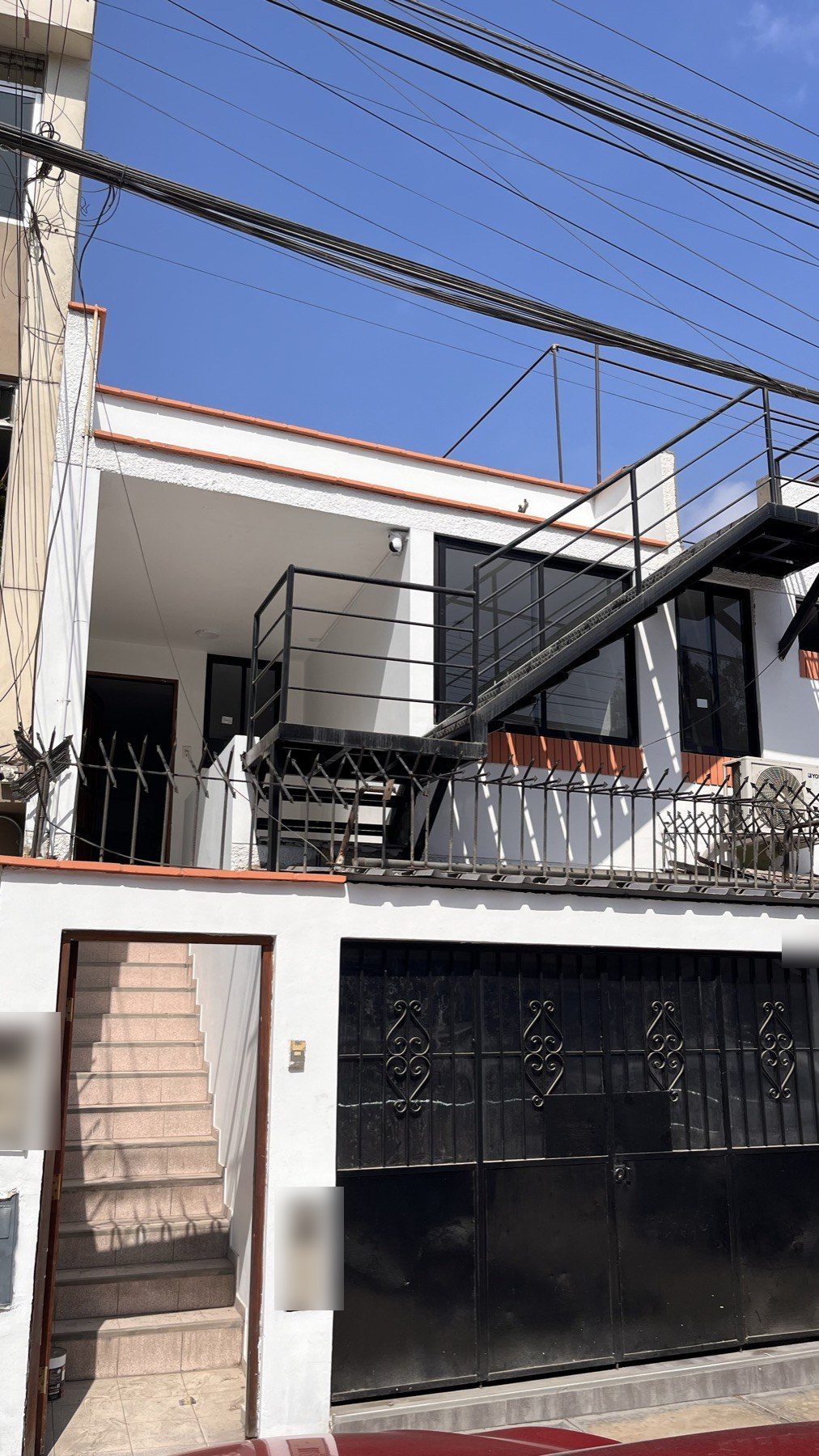 Fachada del inmueble en Batallón Callao Sur